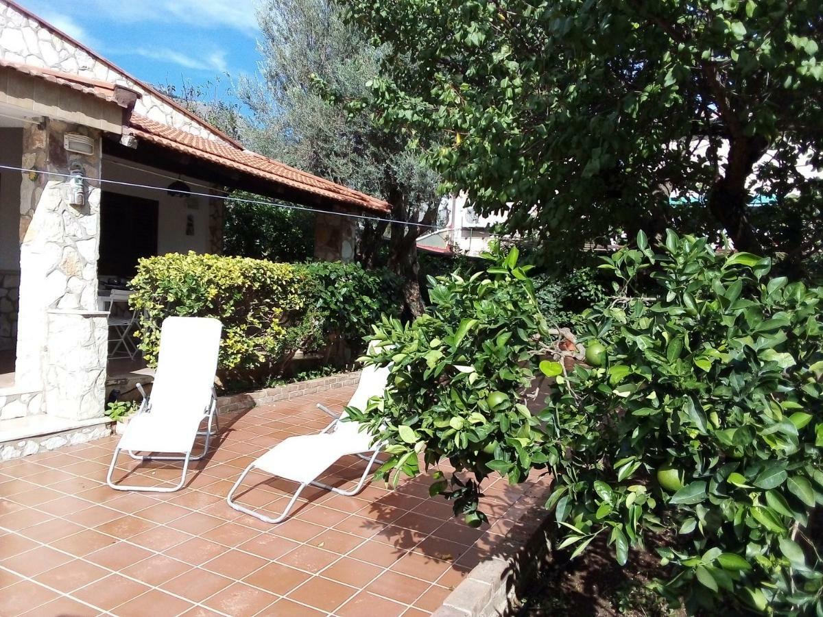 Il Giardino Di Hyccara Villa Carini Eksteriør billede