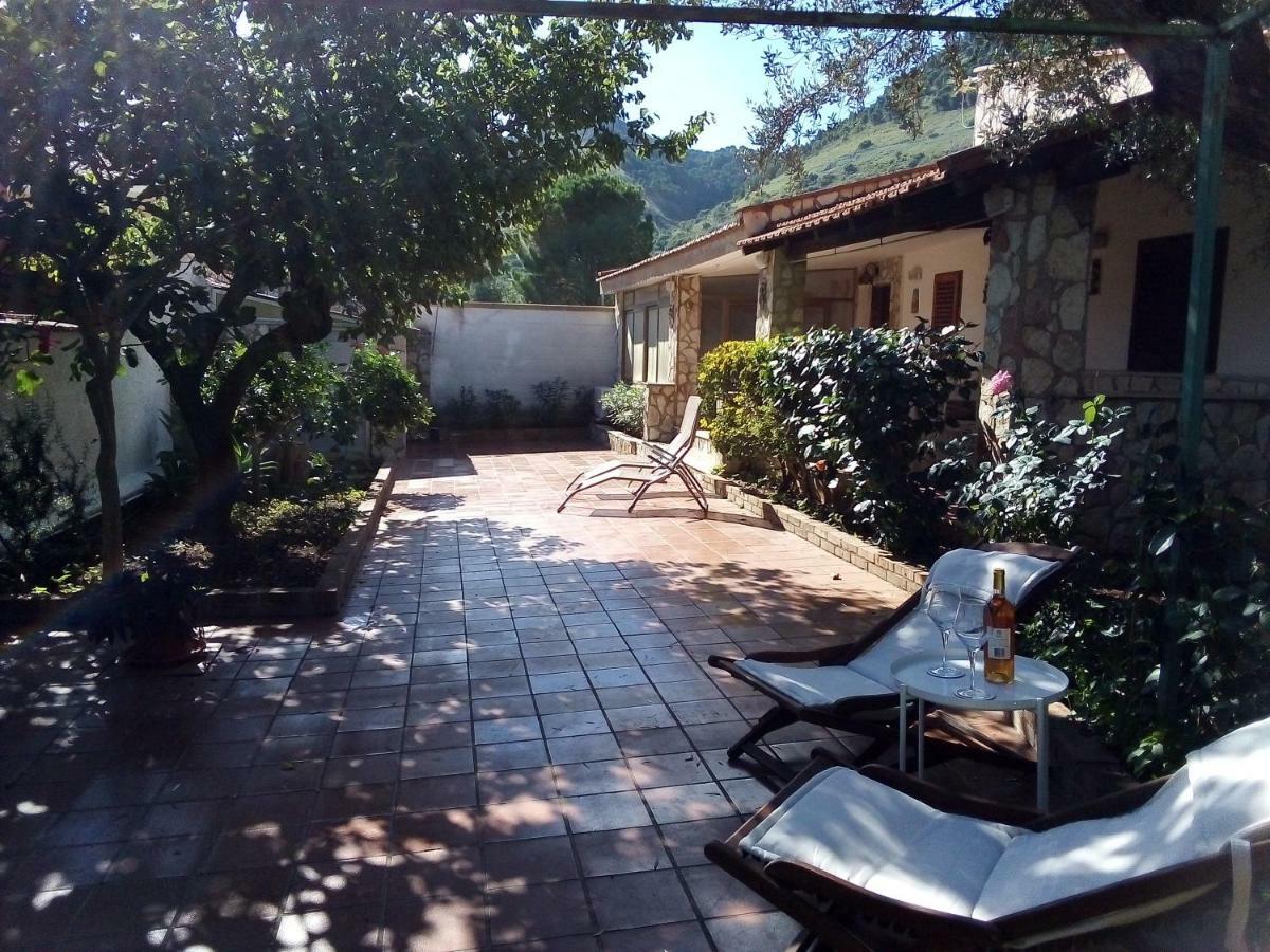 Il Giardino Di Hyccara Villa Carini Eksteriør billede