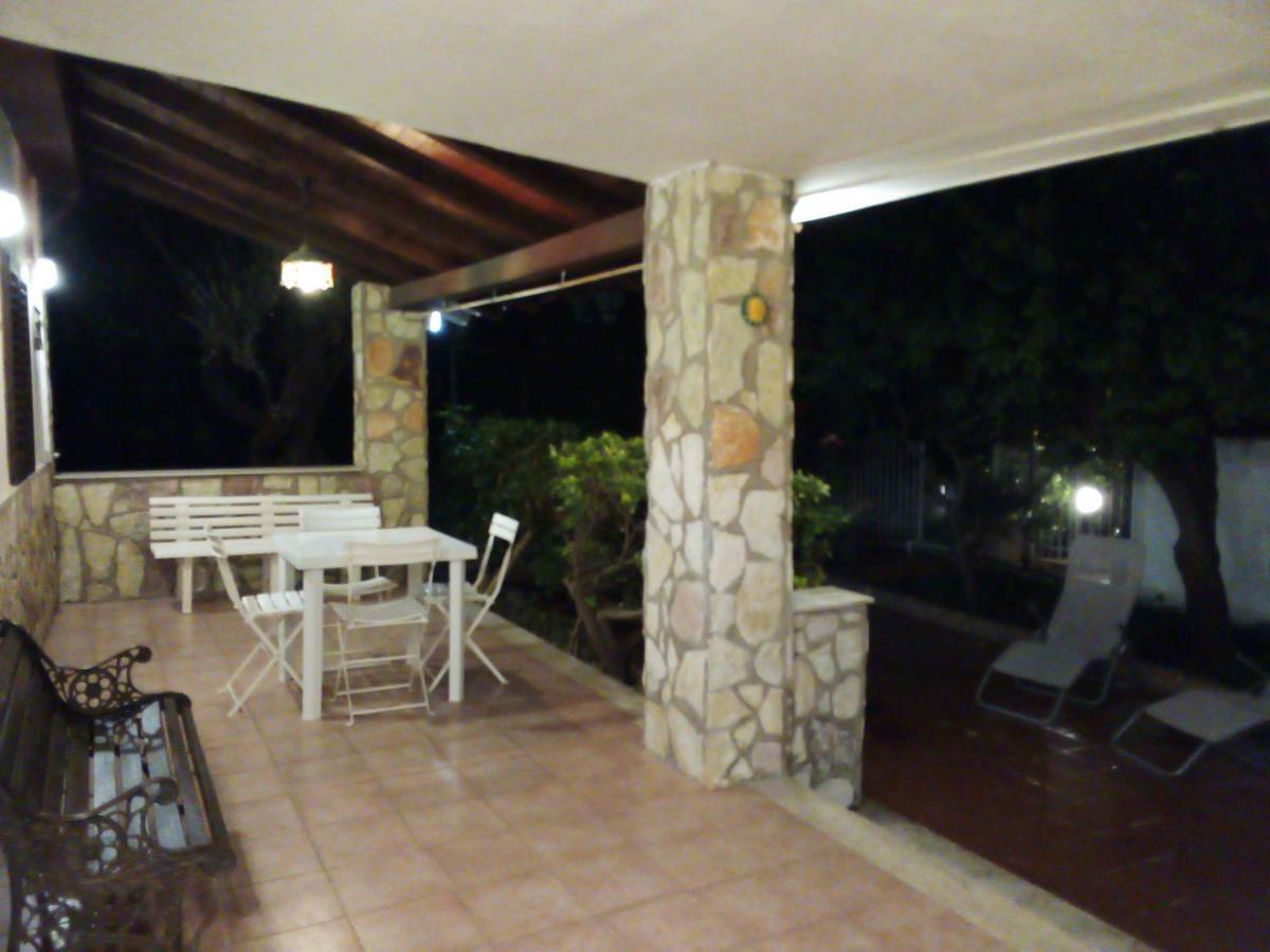 Il Giardino Di Hyccara Villa Carini Eksteriør billede